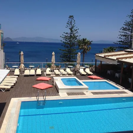 Hotell Bristol Sea View 3*
