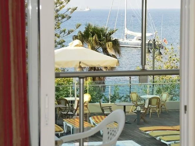 Bristol Sea View Kosz