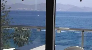 Bristol Sea View Kosz