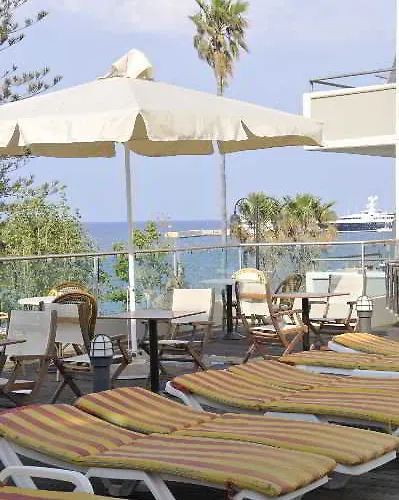 Bristol Sea View 3* Kosz