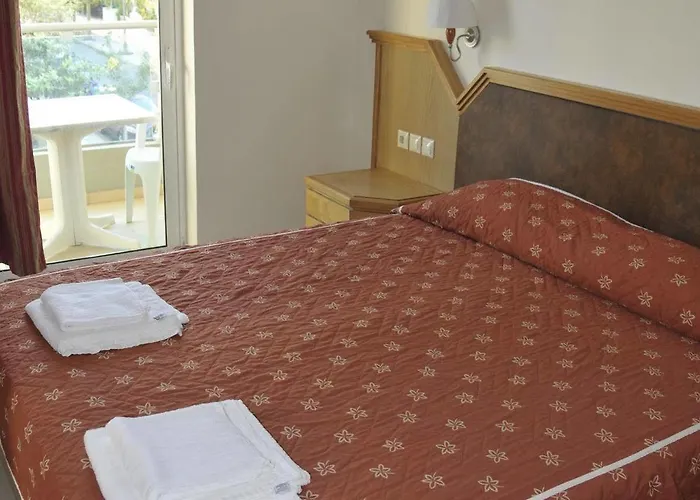 Bristol Sea View 3* Kosz