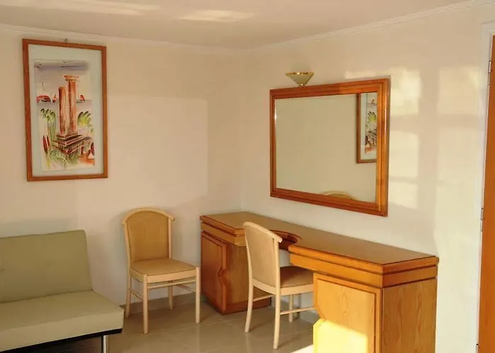 Szálloda Bristol Sea View