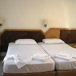 Отель Bristol Sea View