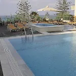 Bristol Sea View 3*