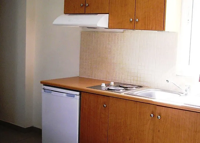 Bristol Sea View Hotel